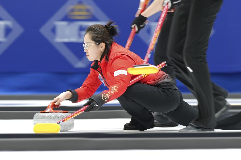 完胜！塔图姆25+14怀特创纪录，莫兰特26+6难辞其咎，勇士收大礼.